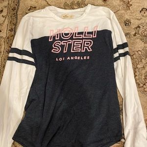 Women’s small Hollister long sleeve tshirt